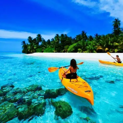 Kayaking-in-Maldives