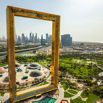 stopover-in-dubai_dubai-frame